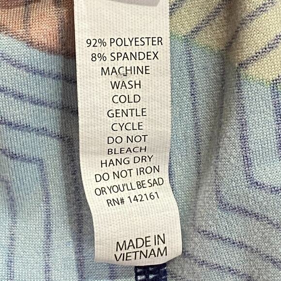 LulaRoe Tall & Curvy Multicolor Triangle Geometric Print Leggings - Picture 5 of 11